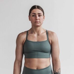 Nobull Sleek V-Back Sports Bra